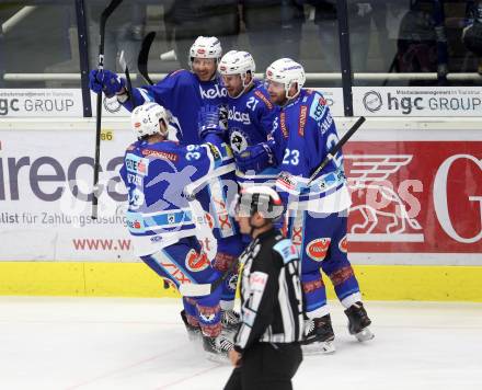 EBEL. Eishockey Bundesliga. EC VSV gegen Moser Medical Graz99ers. Torjubel Benjamin Petrik (VSV). Villach, am 1.1.2018.
Foto: Kuess 


---
pressefotos, pressefotografie, kuess, qs, qspictures, sport, bild, bilder, bilddatenbank