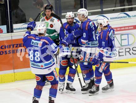 EBEL. Eishockey Bundesliga. EC VSV gegen Moser Medical Graz99ers. Torjubel Markus Schlacher,  (VSV). Villach, am 1.1.2018.
Foto: Kuess 


---
pressefotos, pressefotografie, kuess, qs, qspictures, sport, bild, bilder, bilddatenbank