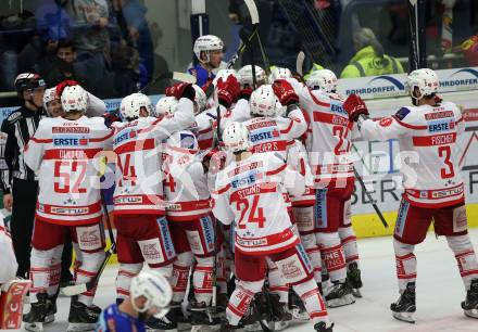 EBEL. Eishockey Bundesliga. EC VSV gegen KAC. Jubel KAC. Villach, am 3.1.2018.
Foto: Kuess 


---
pressefotos, pressefotografie, kuess, qs, qspictures, sport, bild, bilder, bilddatenbank