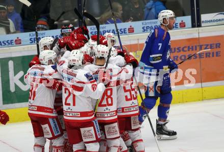 EBEL. Eishockey Bundesliga. EC VSV gegen KAC. Jubel KAC. Villach, am 3.1.2018.
Foto: Kuess 


---
pressefotos, pressefotografie, kuess, qs, qspictures, sport, bild, bilder, bilddatenbank