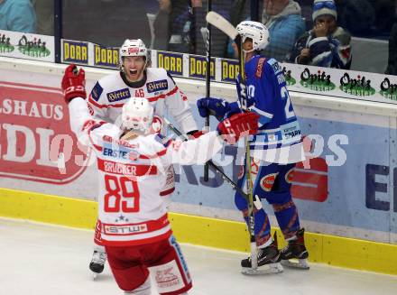 EBEL. Eishockey Bundesliga. EC VSV gegen KAC. Torjubel Johannes Bischofberger, Marco Brucker (KAC). Villach, am 3.1.2018.
Foto: Kuess 


---
pressefotos, pressefotografie, kuess, qs, qspictures, sport, bild, bilder, bilddatenbank