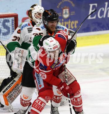 EBEL. Eishockey Bundesliga. KAC gegen 	Moser Medical Graz99ers. Jonathan Rheault,  (KAC), Jonathan Carlsson (Graz). Klagenfurt, am 5.1.2018.
Foto: Kuess

---
pressefotos, pressefotografie, kuess, qs, qspictures, sport, bild, bilder, bilddatenbank