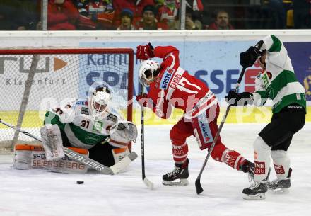 EBEL. Eishockey Bundesliga. KAC gegen 	Moser Medical Graz99ers. Manuel Ganahl,  (KAC), Hannu Toivonen (Graz). Klagenfurt, am 5.1.2018.
Foto: Kuess

---
pressefotos, pressefotografie, kuess, qs, qspictures, sport, bild, bilder, bilddatenbank