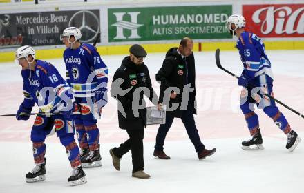 EBEL. Eishockey Bundesliga. EC VSV gegen HCB Suedtirol Alperia. Jordan Hickmott, Sam Antonitsch, Trainer Markus Peintner, Co-Trainer Hans Winkler, Andrew Sarauer (VSV). Villach, am 7.1.2018.
Foto: Kuess 


---
pressefotos, pressefotografie, kuess, qs, qspictures, sport, bild, bilder, bilddatenbank