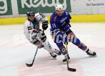 EBEL. Eishockey Bundesliga. EC VSV gegen EHC Liwest Black Wings Linz. Benjamin Petrik,  (VSV), Fabio Hofer (Linz). Villach, am 19.1.2018.
Foto: Kuess 


---
pressefotos, pressefotografie, kuess, qs, qspictures, sport, bild, bilder, bilddatenbank