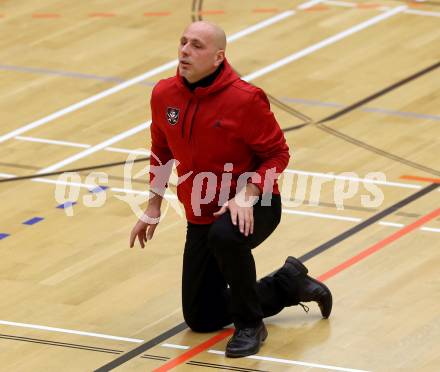Basketball 2. Bundesliga. Grunddurchgang. 16. Runde. Villach Raiders gegen Mattersburg Rocks. Trainer Rok Zupan (Villach),  (Mattersburg Rocks). Villach, am 20.1.2018.
Foto: Kuess

---
pressefotos, pressefotografie, kuess, qs, qspictures, sport, bild, bilder, bilddatenbank