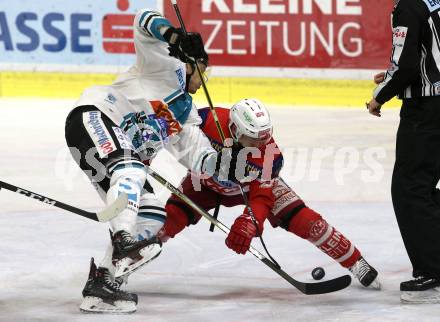 EBEL. Eishockey Bundesliga. KAC gegen 	EHC Liwest Black Wings Linz. Thomas Koch, (KAC), Rick Schofield  (Linz). Klagenfurt, am 21.1.2018.
Foto: Kuess

---
pressefotos, pressefotografie, kuess, qs, qspictures, sport, bild, bilder, bilddatenbank
