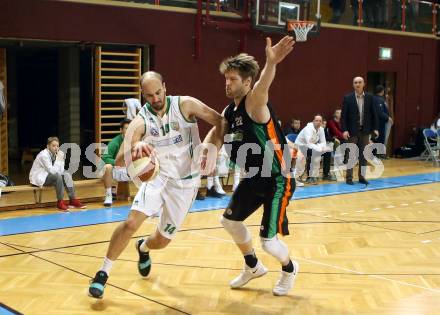 Basketball 2. Bundesliga. Grunddurchgang. 16. Runde. KOS Celovec gegen Basket Flames. Jakob Strazar (KOS), Maximilian Huebner (Basket Flames). Klagenfurt, am 20.1.2018.
Foto: Kuess
---
pressefotos, pressefotografie, kuess, qs, qspictures, sport, bild, bilder, bilddatenbank