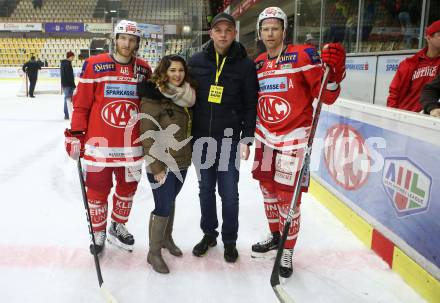 EBEL. Eishockey Bundesliga. KAC gegen 	EHC Liwest Black Wings Linz. Antenne Fan Bank. Johannes Bischofberger, Jamie Lundmark (KAC). Klagenfurt, am 21.1.2018.
Foto: Kuess

---
pressefotos, pressefotografie, kuess, qs, qspictures, sport, bild, bilder, bilddatenbank