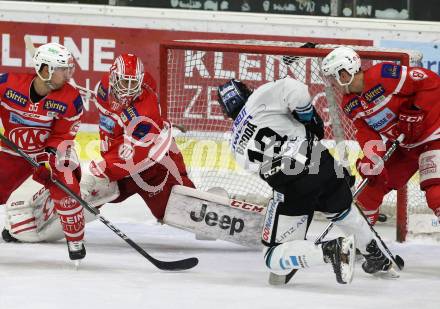 EBEL. Eishockey Bundesliga. KAC gegen 	EHC Liwest Black Wings Linz. Mitja Robar, Tomas Duba, Marco Brucker,  (KAC), Joel Broda (Linz). Klagenfurt, am 21.1.2018.
Foto: Kuess

---
pressefotos, pressefotografie, kuess, qs, qspictures, sport, bild, bilder, bilddatenbank