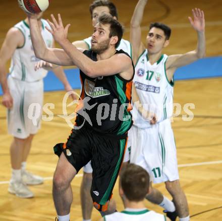Basketball 2. Bundesliga. Grunddurchgang. 16. Runde. KOS Celovec gegen Basket Flames. Christian Kuenstner (Basket Flames). Klagenfurt, am 20.1.2018.
Foto: Kuess
---
pressefotos, pressefotografie, kuess, qs, qspictures, sport, bild, bilder, bilddatenbank