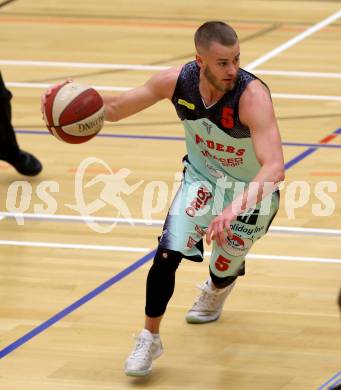 Basketball 2. Bundesliga. Grunddurchgang. 16. Runde. Villach Raiders gegen Mattersburg Rocks. Julian Hartl (Villach). Villach, am 20.1.2018.
Foto: Kuess

---
pressefotos, pressefotografie, kuess, qs, qspictures, sport, bild, bilder, bilddatenbank