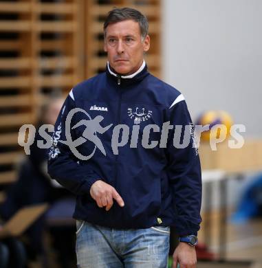 Volleyball Bundesliga. Frauen. SG Kelag Klagenfurt gegen SG VB NOE Sokol/Post. Trainer Helmut Voggenberger (Klagenfurt). Klagenfurt, am 24.1.2018.
Foto: Kuess
---
pressefotos, pressefotografie, kuess, qs, qspictures, sport, bild, bilder, bilddatenbank