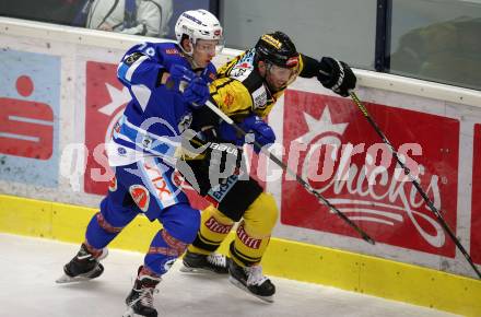 EBEL. Eishockey Bundesliga. EC VSV gegen Vienna Capitals. Felix Maxa,  (VSV), Peter Schneider (Vienna Capitals). Villach, am 26.1.2018.
Foto: Kuess 


---
pressefotos, pressefotografie, kuess, qs, qspictures, sport, bild, bilder, bilddatenbank