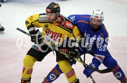 EBEL. Eishockey Bundesliga. EC VSV gegen Vienna Capitals. Andrew Sarauer,  (VSV), MacGregor Sharp (Vienna Capitals). Villach, am 26.1.2018.
Foto: Kuess 


---
pressefotos, pressefotografie, kuess, qs, qspictures, sport, bild, bilder, bilddatenbank