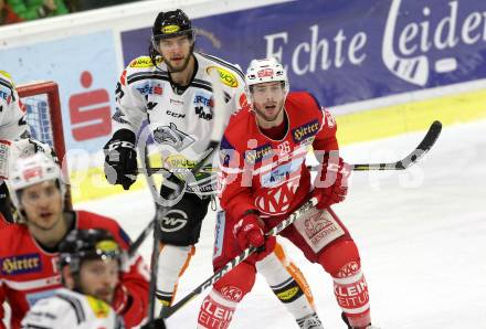 EBEL. Eishockey Bundesliga. KAC gegen 	Dornbirn Bulldogs. Jonathan Rheault, (KAC), Michael Caruso (Dornbirn). Klagenfurt, am 26.1.2018.
Foto: Kuess

---
pressefotos, pressefotografie, kuess, qs, qspictures, sport, bild, bilder, bilddatenbank