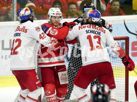 EBEL. Eishockey Bundesliga. KAC gegen 	Redbull Salzburg. Jullian Talbot (KAC), Viveiros Layne, Schiechl Michael (Salzburg). Klagenfurt, am 4.2.2018.
Foto: Kuess

---
pressefotos, pressefotografie, kuess, qs, qspictures, sport, bild, bilder, bilddatenbank