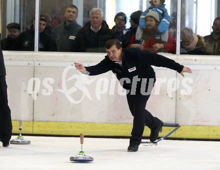 Stocksport. Eisschiessen. Kaerntner Meisterschaften. Wolfgang Suttnig (SPG St. Stefan/Lav.-Glantal Liebenfels/Lach 1). Klagenfurt, am 4.2.2018.
Foto: Kuess
---
pressefotos, pressefotografie, kuess, qs, qspictures, sport, bild, bilder, bilddatenbank
