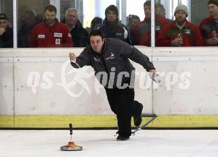 Stocksport. Eisschiessen. Kaerntner Meisterschaften. Thomas Weiss (EK Deurotherm Feldkirchen 1). Klagenfurt, am 4.2.2018.
Foto: Kuess
---
pressefotos, pressefotografie, kuess, qs, qspictures, sport, bild, bilder, bilddatenbank