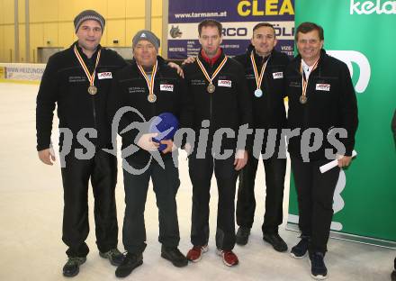Stocksport. Eisschiessen. Kaerntner Meisterschaften. Gerald Joham, Berger Heinz, Bernhard Kogler, Hartmut Weinberger, Wolfgang Suttnig ( SPG St. Stefan/Lav. - Glantal Liebenfels/Lach 1, ). Klagenfurt, am 4.2.2018.
Foto: Kuess
---
pressefotos, pressefotografie, kuess, qs, qspictures, sport, bild, bilder, bilddatenbank