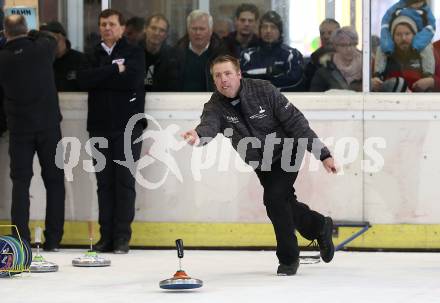 Stocksport. Eisschiessen. Kaerntner Meisterschaften. Andreas Schurian (EK Deurotherm Feldkirchen 1). Klagenfurt, am 4.2.2018.
Foto: Kuess
---
pressefotos, pressefotografie, kuess, qs, qspictures, sport, bild, bilder, bilddatenbank
