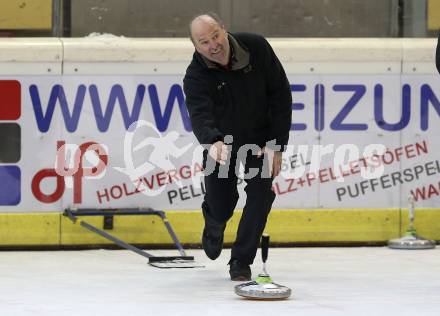 Stocksport. Eisschiessen. Kaerntner Meisterschaften. Karl Kaschutnig (EV Seigbichl). Klagenfurt, am 4.2.2018.
Foto: Kuess
---
pressefotos, pressefotografie, kuess, qs, qspictures, sport, bild, bilder, bilddatenbank