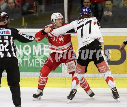 EBEL. Eishockey Bundesliga. KAC gegen 	HC TWK Innsbruck. Rauferei Jullian Talbot, (KAC), Philipp Lindner  (Innsbruck). Klagenfurt, am 11.2.2018.
Foto: Kuess

---
pressefotos, pressefotografie, kuess, qs, qspictures, sport, bild, bilder, bilddatenbank