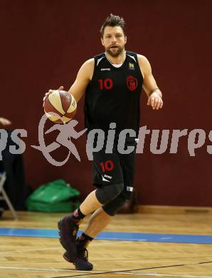 Basketball 2. Bundesliga. Grunddurchgang. 18. Runde. KOS Celovec gegen Mistelbach Mustangs. Ondrej Dygryn (Mistelbach). Klagenfurt, am 11.2.2018.
Foto: Kuess
---
pressefotos, pressefotografie, kuess, qs, qspictures, sport, bild, bilder, bilddatenbank