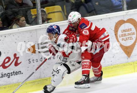 EBEL. Eishockey Bundesliga. KAC gegen 	HC TWK Innsbruck. Stefan Geier,  (KAC), Lubomir Stach (Innsbruck). Klagenfurt, am 11.2.2018.
Foto: Kuess

---
pressefotos, pressefotografie, kuess, qs, qspictures, sport, bild, bilder, bilddatenbank