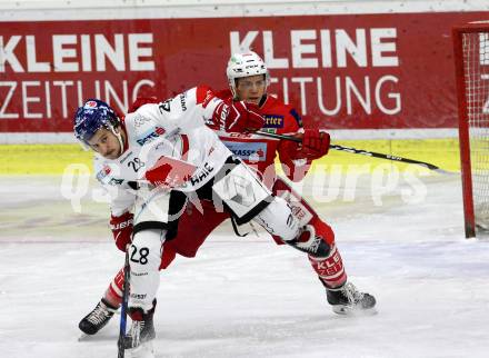 EBEL. Eishockey Bundesliga. KAC gegen 	HC TWK Innsbruck. Ramon Schnetzer, (KAC), Fabrio Schramm  (Innsbruck). Klagenfurt, am 11.2.2018.
Foto: Kuess

---
pressefotos, pressefotografie, kuess, qs, qspictures, sport, bild, bilder, bilddatenbank