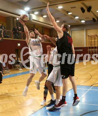 Basketball 2. Bundesliga. Grunddurchgang. 18. Runde. KOS Celovec gegen Mistelbach Mustangs. Ziga Erculj  (KOS), Ivo Prachar (Mistelbach). Klagenfurt, am 11.2.2018.
Foto: Kuess
---
pressefotos, pressefotografie, kuess, qs, qspictures, sport, bild, bilder, bilddatenbank