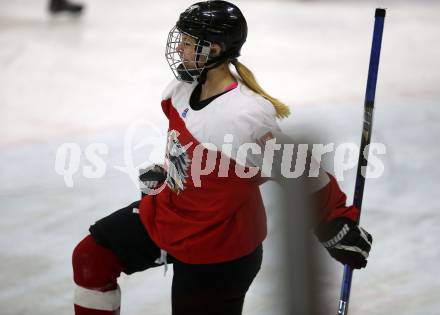 Eishockey Laenderspiel Oesterreich gegen Deutschland. Damen. Woerthersee Trophy. Torjubel Anna Meixner (Oesterreich). Klagenfurt, am 16.2.2018.
Foto: Kuess

---
pressefotos, pressefotografie, kuess, qs, qspictures, sport, bild, bilder, bilddatenbank