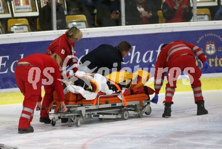 Eishockey Laenderspiel Oesterreich gegen Deutschland. Woerthersee Trophy.  Damen. Jennifer Harss verletzt (Deutschland). Klagenfurt, am 16.2.2018.
Foto: Kuess

---
pressefotos, pressefotografie, kuess, qs, qspictures, sport, bild, bilder, bilddatenbank