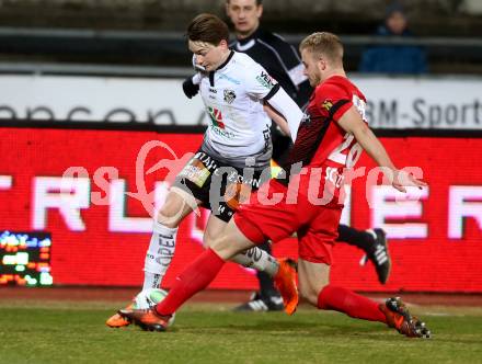 Fussball tipico Bundesliga. RZ Pellets WAC gegen FC Flyeralarm Admira.  Florian Flecker,  (WAC), Jonathan Scherzer (Admira). Wolfsberg, am 17.2.2018.
Foto: Kuess

---
pressefotos, pressefotografie, kuess, qs, qspictures, sport, bild, bilder, bilddatenbank