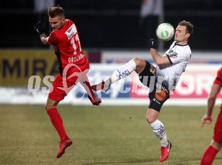 Fussball tipico Bundesliga. RZ Pellets WAC gegen FC Flyeralarm Admira.  Michael Sollbauer, (WAC), Lukas Grozurek  (Admira). Wolfsberg, am 17.2.2018.
Foto: Kuess

---
pressefotos, pressefotografie, kuess, qs, qspictures, sport, bild, bilder, bilddatenbank