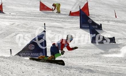 Snowboard. FIS Parallel RTL. Arvid Auner (AUT). SimonhÃ¶he, am 17.2.2018.
Foto: Kuess
---
pressefotos, pressefotografie, kuess, qs, qspictures, sport, bild, bilder, bilddatenbank