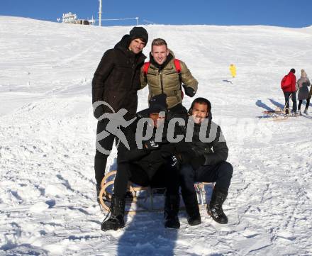 Fussball Tipico Bundesliga. RZ Pellets WAC. Mihret Topcagic , Michael Sollbauer, Issiaka Ouedraogo, Stephan Palla.  Koralpe, am 3.12.2017.
Foto: Kuess

---
pressefotos, pressefotografie, kuess, qs, qspictures, sport, bild, bilder, bilddatenbank