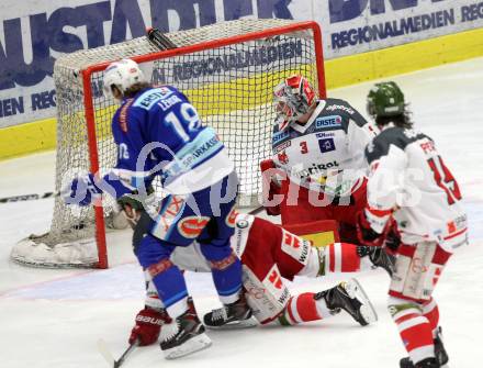 EBEL. Eishockey Bundesliga. EC VSV gegen HCB Suedtirol Alperia. Valentin Leiler (VSV), Tuokkola Pekka (Bozen). Villach, am 21.2.2018.
Foto: Kuess 


---
pressefotos, pressefotografie, kuess, qs, qspictures, sport, bild, bilder, bilddatenbank