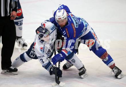 EBEL. Eishockey Bundesliga. EC VSV gegen Fehervar AV19. Ben Walter,  (VSV), Aron Sandor Reisz (Alba Volan). Villach, am 25.2.2018.
Foto: Kuess 


---
pressefotos, pressefotografie, kuess, qs, qspictures, sport, bild, bilder, bilddatenbank