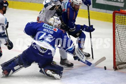 EBEL. Eishockey Bundesliga. EC VSV gegen Fehervar AV19. Lukas Herzog, Dave Shields (VSV). Villach, am 25.2.2018.
Foto: Kuess 


---
pressefotos, pressefotografie, kuess, qs, qspictures, sport, bild, bilder, bilddatenbank