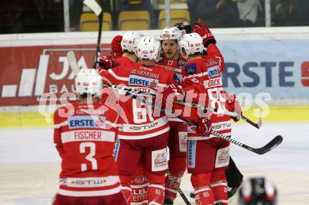 EBEL. Eishockey Bundesliga. KAC gegen 	Vienna Capitals. Torjubel Andrew Jacob Kozek, Manuel Ganahl, Marco Brucker, David Joseph Fischer (KAC). Klagenfurt, am 28.2.2018.
Foto: Kuess

---
pressefotos, pressefotografie, kuess, qs, qspictures, sport, bild, bilder, bilddatenbank
