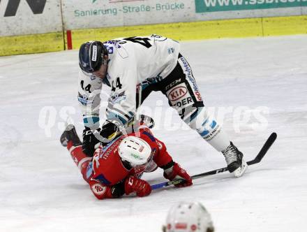 EBEL. Eishockey Bundesliga. KAC gegen 	EHC Liwest Black Wings Linz. Thomas Koch, (KAC), Shane O Brien (Linz). Klagenfurt, am 2.3.2018.
Foto: Kuess

---
pressefotos, pressefotografie, kuess, qs, qspictures, sport, bild, bilder, bilddatenbank