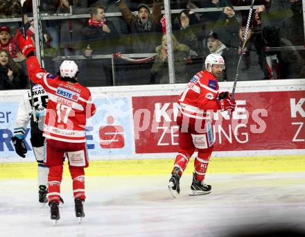 EBEL. Eishockey Bundesliga. KAC gegen 	EHC Liwest Black Wings Linz. Torjubel Andrew Kozek, Manuel Ganahl (KAC). Klagenfurt, am 2.3.2018.
Foto: Kuess

---
pressefotos, pressefotografie, kuess, qs, qspictures, sport, bild, bilder, bilddatenbank
