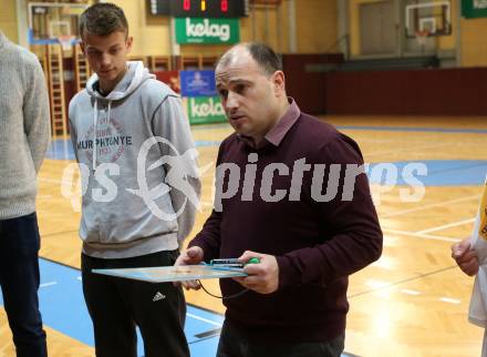 Basketball 2. Bundesliga. Grunddurchgang. 21. Runde. Woerthersee Piraten gegen Mistelbach Mustangs. Trainer Goran Jovanovic (Piraten). Klagenfurt, am 3.3.2018.
Foto: Kuess
---
pressefotos, pressefotografie, kuess, qs, qspictures, sport, bild, bilder, bilddatenbank