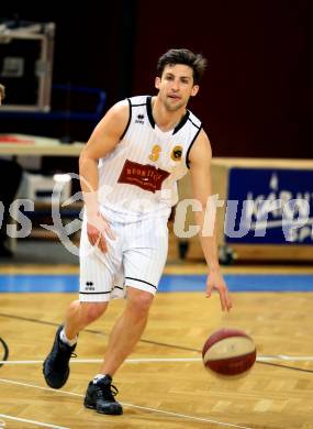 Basketball 2. Bundesliga. Grunddurchgang. 21. Runde. Woerthersee Piraten gegen Mistelbach Mustangs. Sebastian Schaal (Piraten). Klagenfurt, am 3.3.2018.
Foto: Kuess
---
pressefotos, pressefotografie, kuess, qs, qspictures, sport, bild, bilder, bilddatenbank