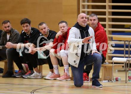 Basketball 2. Bundesliga. Grunddurchgang. 21. Runde. Villach Raiders gegen KOS Celovec. Trainer Rok Zupan (Villach). Villach, am 4.3.2018.
Foto: Kuess

---
pressefotos, pressefotografie, kuess, qs, qspictures, sport, bild, bilder, bilddatenbank