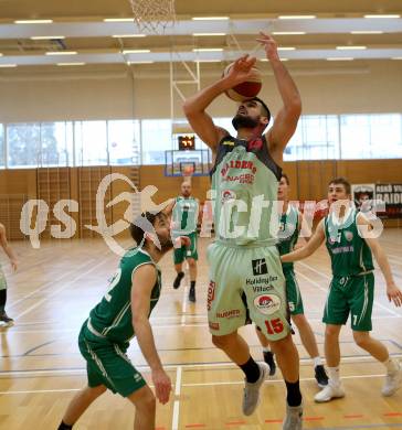 Basketball 2. Bundesliga. Grunddurchgang. 21. Runde. Villach Raiders gegen KOS Celovec. Mensud Julevic, (Villach), Christian Erschen  (KOS). Villach, am 4.3.2018.
Foto: Kuess

---
pressefotos, pressefotografie, kuess, qs, qspictures, sport, bild, bilder, bilddatenbank