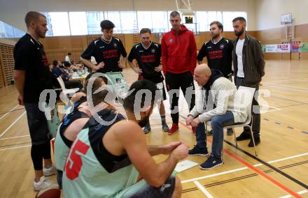 Basketball 2. Bundesliga. Grunddurchgang. 21. Runde. Villach Raiders gegen KOS Celovec. Trainer Rok Zupan (Villach). Villach, am 4.3.2018.
Foto: Kuess

---
pressefotos, pressefotografie, kuess, qs, qspictures, sport, bild, bilder, bilddatenbank