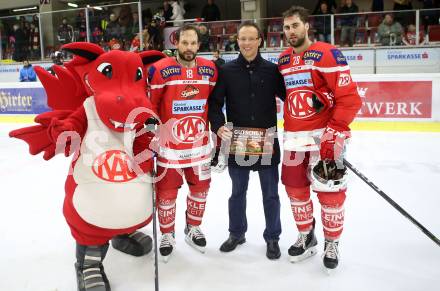 EBEL. Eishockey Bundesliga. KAC gegen 	HCB Suedtirol Alperia. Spieler des Abends. Thomas Koch, Martin Schumnig (KAC). Klagenfurt, am 2.3.2018.
Foto: Kuess

---
pressefotos, pressefotografie, kuess, qs, qspictures, sport, bild, bilder, bilddatenbank