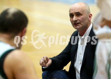 Basketball 2. Bundesliga. Grunddurchgang. 22. Runde. KOS Celovec gegen Mattersburg Rocks. Trainer Dragan Sliskovic (KOS). Klagenfurt, am 11.3.2018.
Foto: Kuess
---
pressefotos, pressefotografie, kuess, qs, qspictures, sport, bild, bilder, bilddatenbank